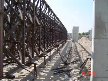 Construcción de nave industrial — imagen 8 de 16