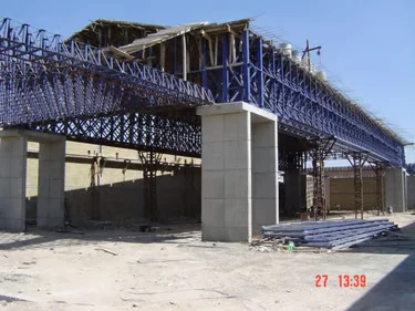 Construcción de nave industrial — imagen 10 de 16
