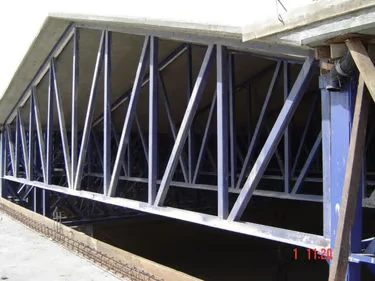 Construcción de nave industrial — imagen 11 de 16