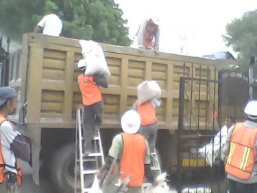 Construcción de nave industrial — imagen 15 de 16